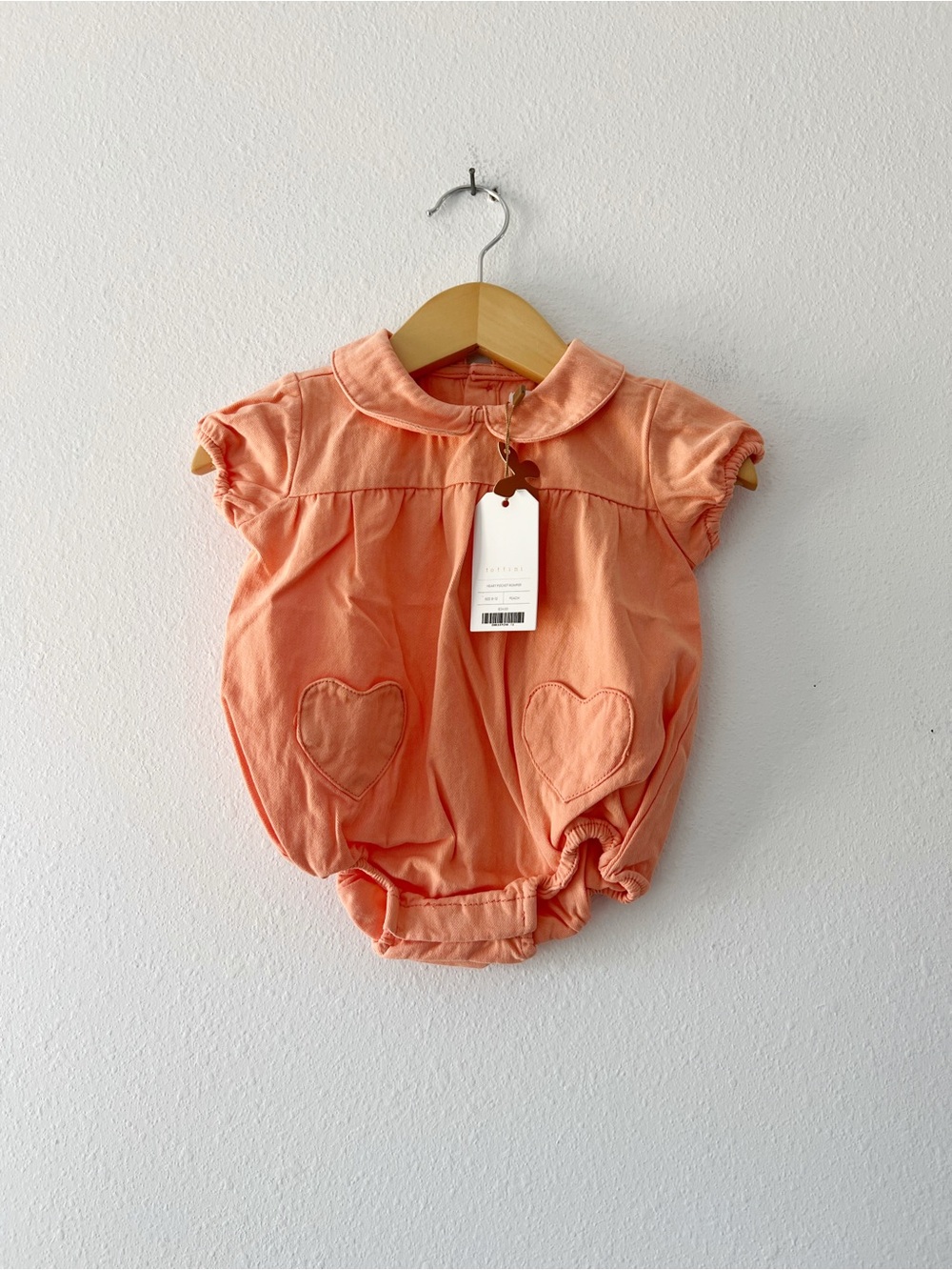 TOTTINI | NWT Heart Pocket Romper in Peach | 9-12 mos